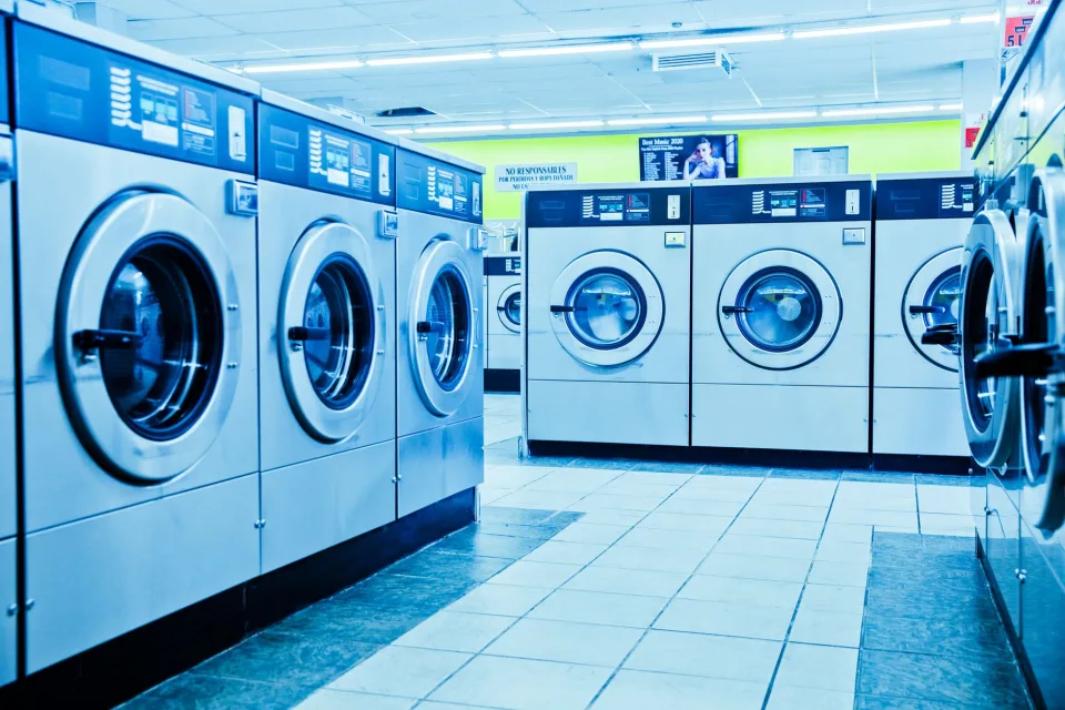Bàn ủi và gấp đồ